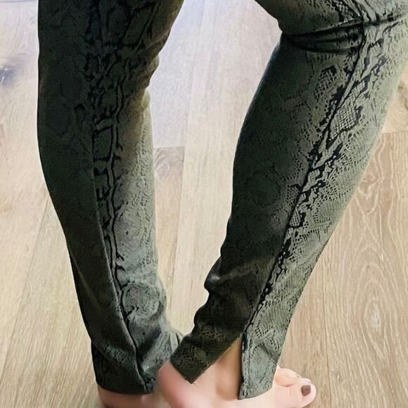 Zac & Rachel Womens Snake Print Pull On Pants Size Small - Picture 6 of 10